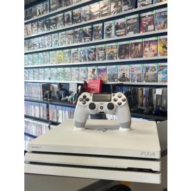   PlayStation 4 Pro 1TB Glacier White PS4 használt (CUH-7216B)