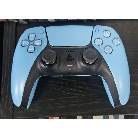 PS5 kontroller újszerű világoskék használt