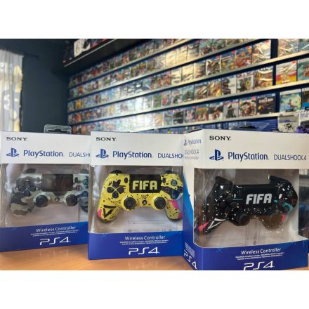 PS4 Kontrollerek U.GY.